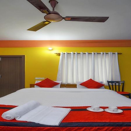 Alankar Guest House Колката Екстериор снимка